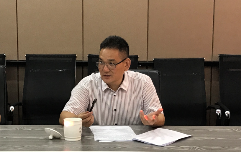 “重温入党誓词，争做新时代先锋：西米集团首届党员大会顺利召开